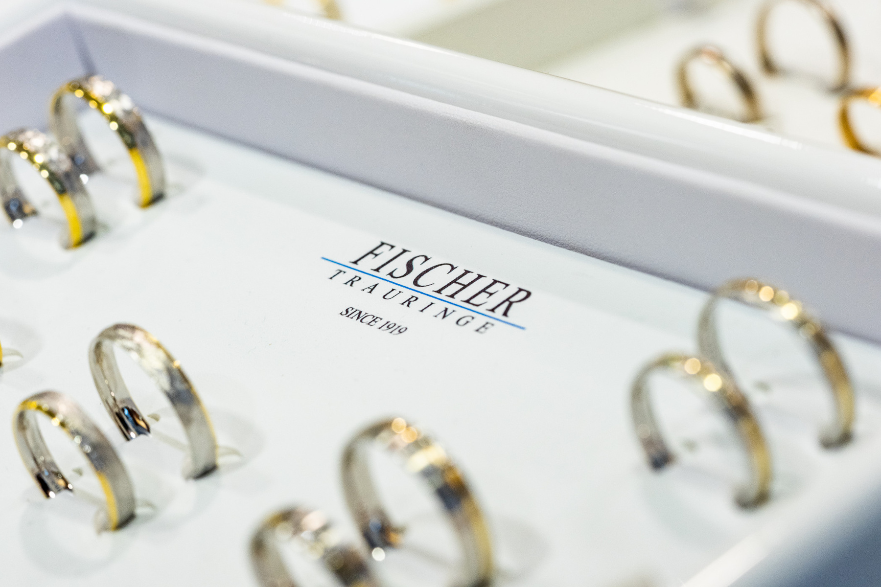 Trauringe von Fischer bei Juwelier Kielmayer